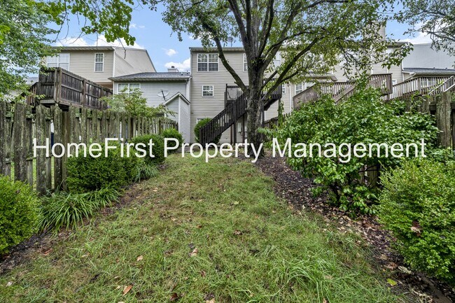 Building Photo - 420 Windfield Pl