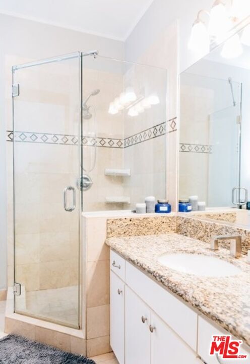 Building Photo - 497 E California Blvd