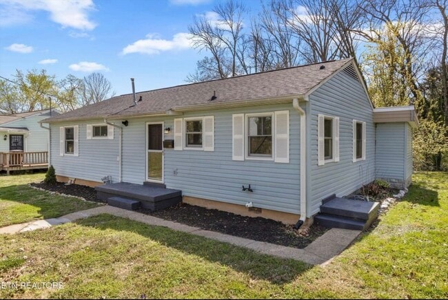 Building Photo - 105 Audubon Rd