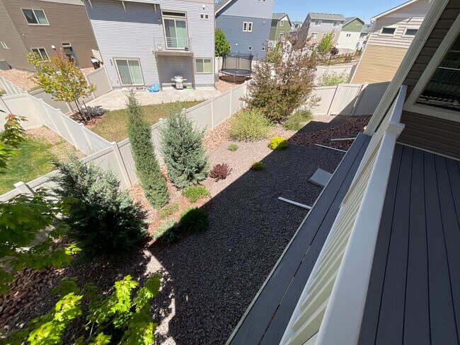 Building Photo - 3 Bedroom Home Available Near Marksheffel ...