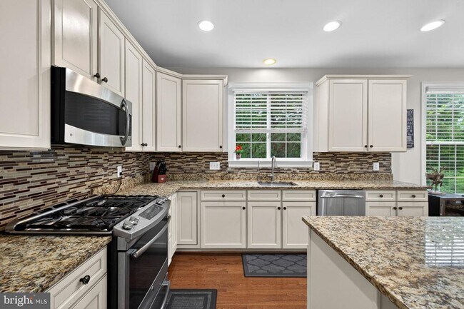 Building Photo - 41676 Blue Grama Cir