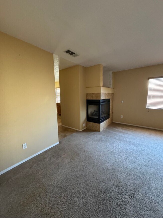 Building Photo - MOVE-IN SPECIAL!! Welcome to Your New Home...