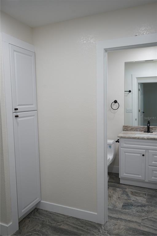 Building Photo - 1618 Cherry Hills Dr