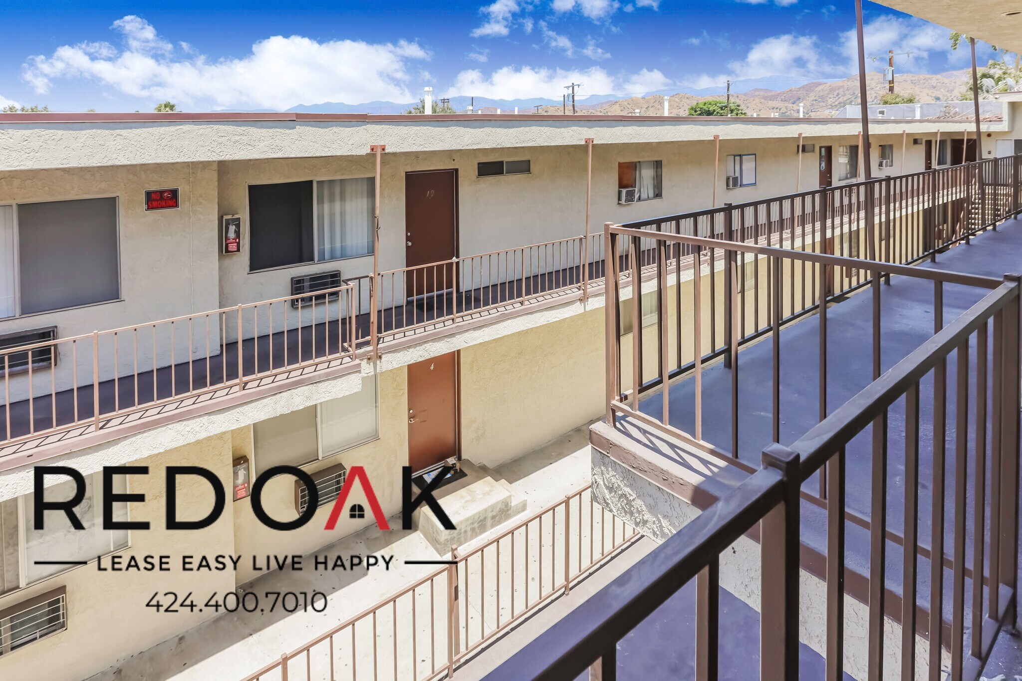 Building Photo - 7915 Vineland Ave