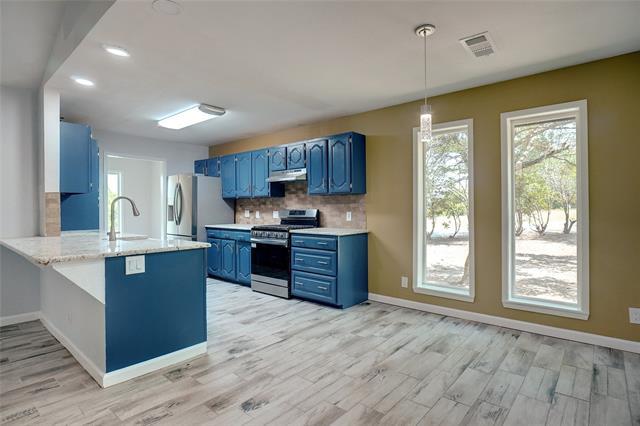 Building Photo - 350 Virginia Ln