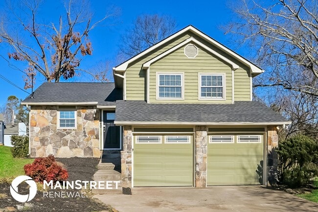 Building Photo - 1340 Windamere Rd