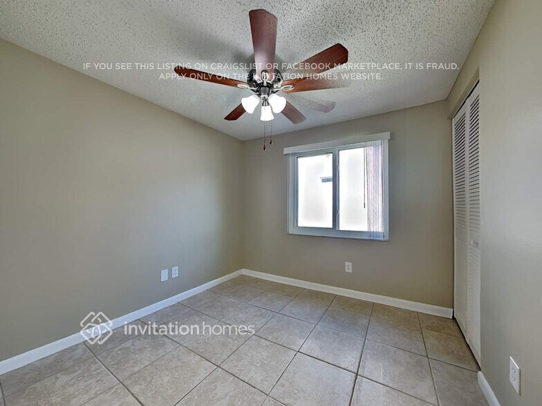 Building Photo - 2818 W Shelton Ave