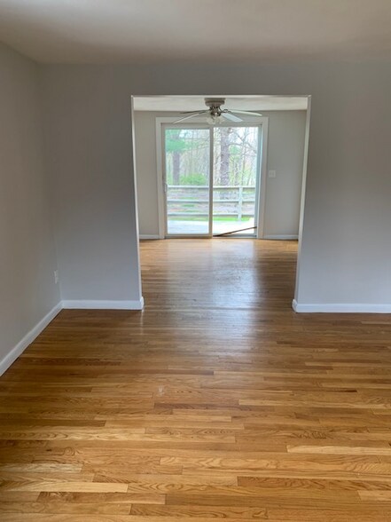 Building Photo - 33 Atherton Rd