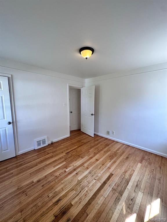 Building Photo - 18071 Albion Ave