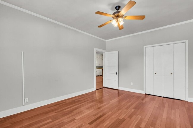 Building Photo - Renovated 3 Bedroom 2 Bath Home for Rent!