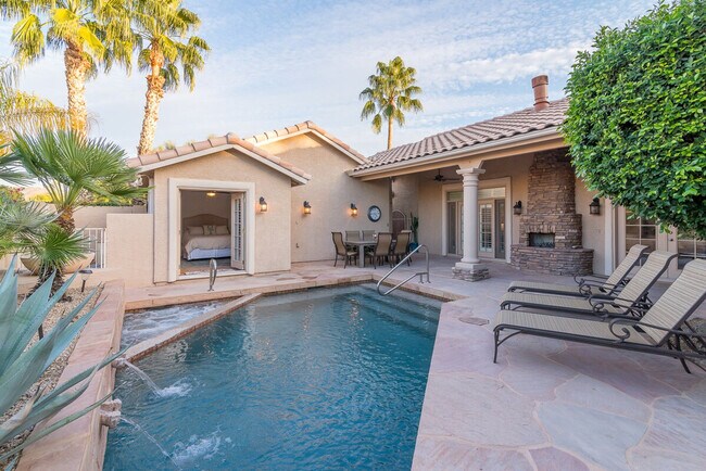 Building Photo - 9315 E Aster Dr