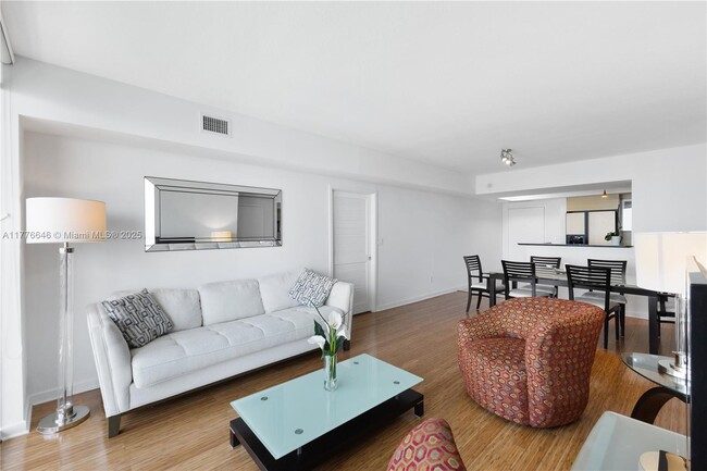 Building Photo - 335 S Biscayne Blvd