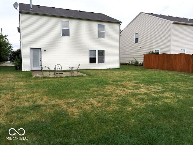 Building Photo - 10345 Lee Stewart Ln