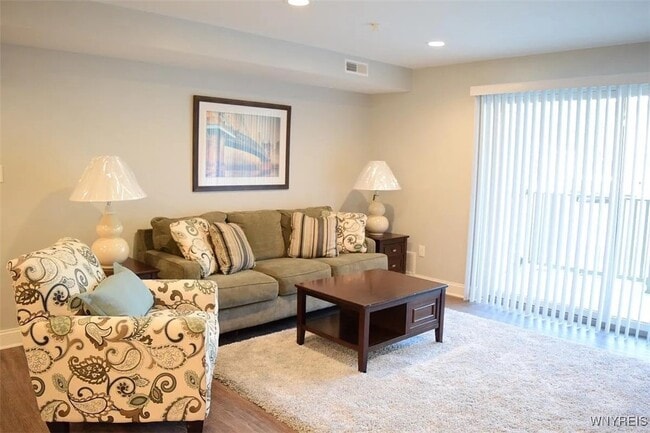 Building Photo - 6626 Erie Rd