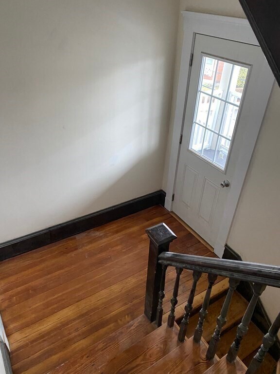 Building Photo - 229 Poplar St