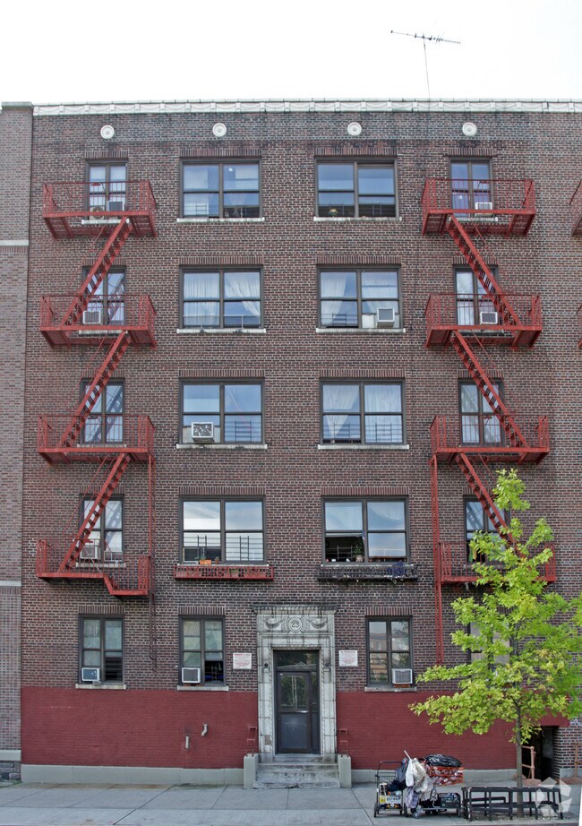 Building Photo - 23 Vermilyea Ave