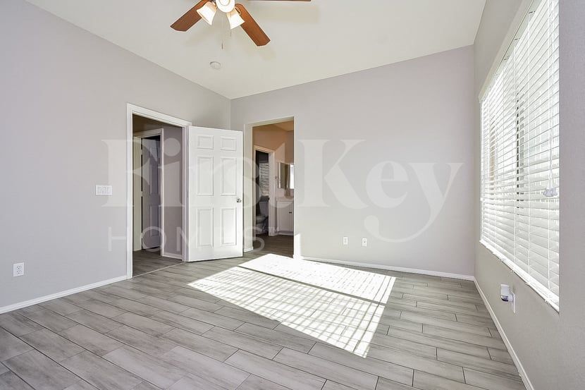 Building Photo - 7848 Marbledoe St