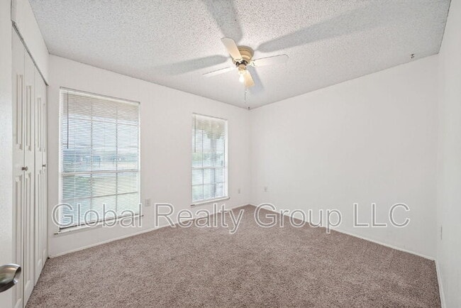 Building Photo - 7713 Narrow Pass St