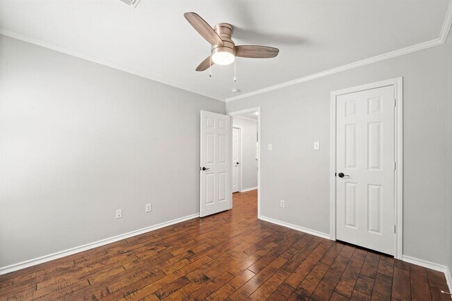 Building Photo - 26 Musgrove Pl