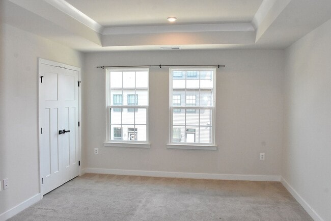Building Photo - Fantastic Fredericksburg Townhome!