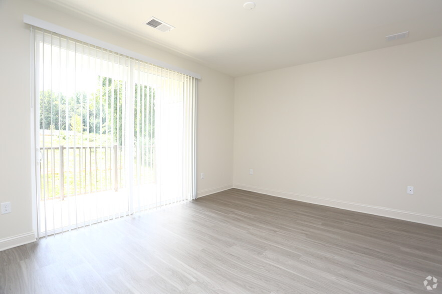 Interior Photo - Fifth Street Place Apartments