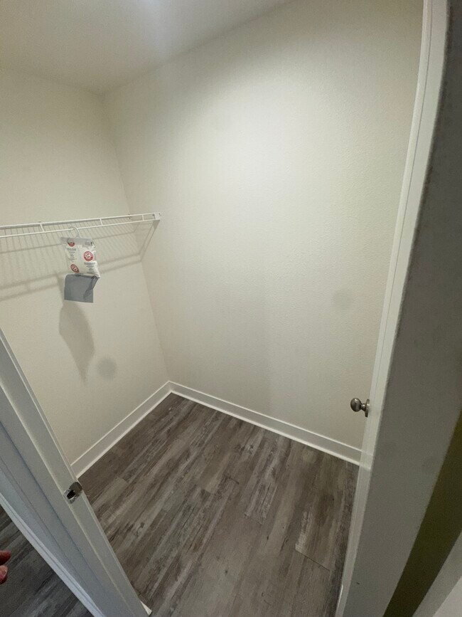 Primary Photo - 9175 Alamo Ave