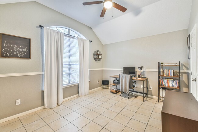 Building Photo - 4214 Maidenhead Dr