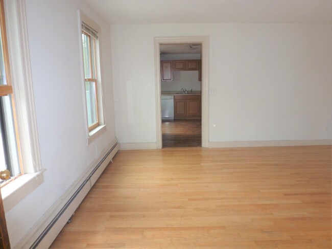 Building Photo - 97 N Winooski Ave
