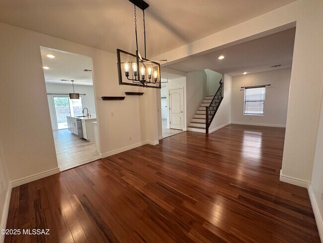 Building Photo - 1077 W Sea Star Dr