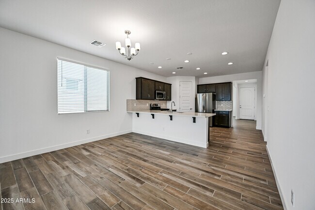 Building Photo - 11196 N 168th Dr