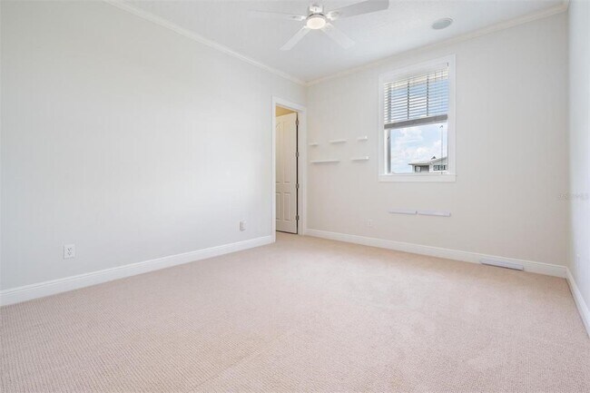Building Photo - 650 Geneva Pl