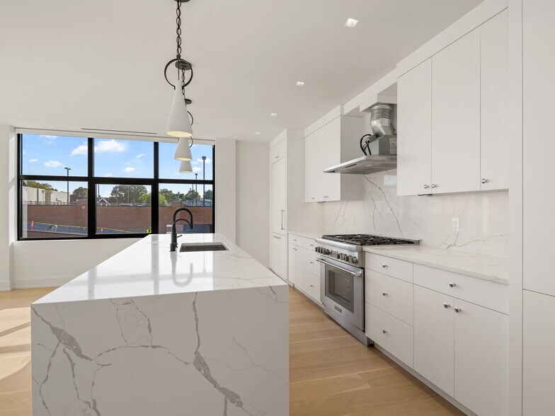 high end professional appliances - 116 Sherman St