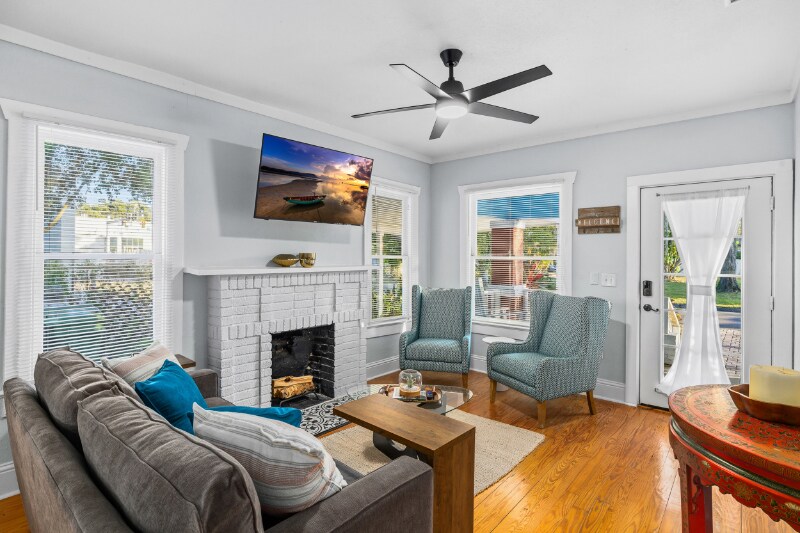 Building Photo - 103 W Wilder Ave