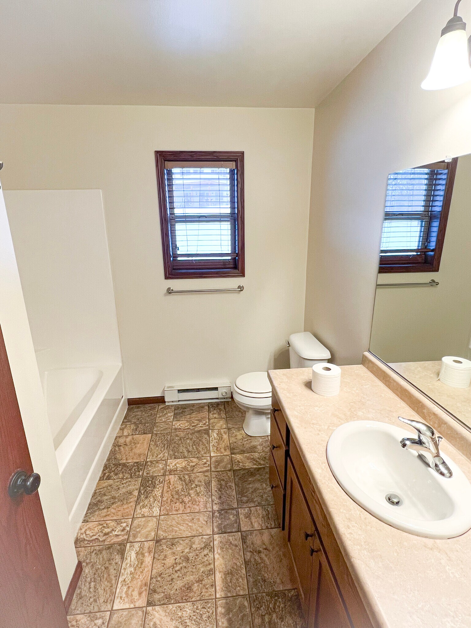 Building Photo - 26189 W 3rd Ave