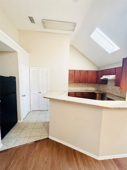 Building Photo - 932 Winchester Ln