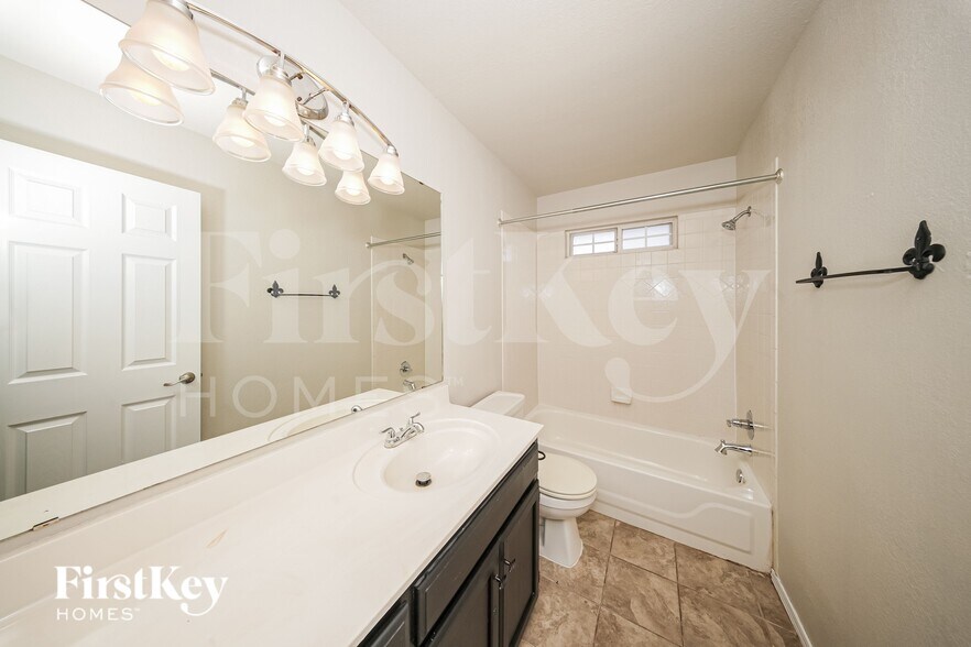 Building Photo - 1817 NW 173rd St