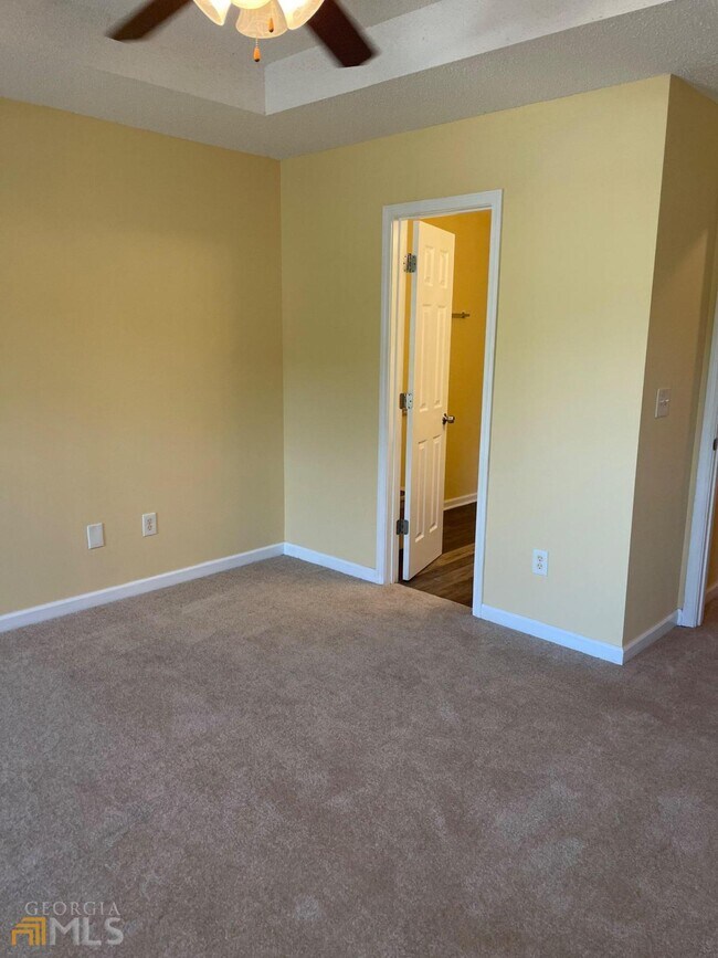 Building Photo - 237 Timber Wolf Trail