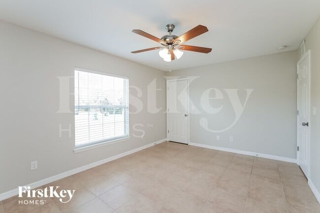 Building Photo - 12177 Helios Ave