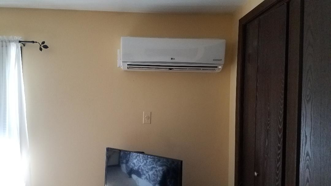 efficient heating/AC units - 605 Peach View Ln