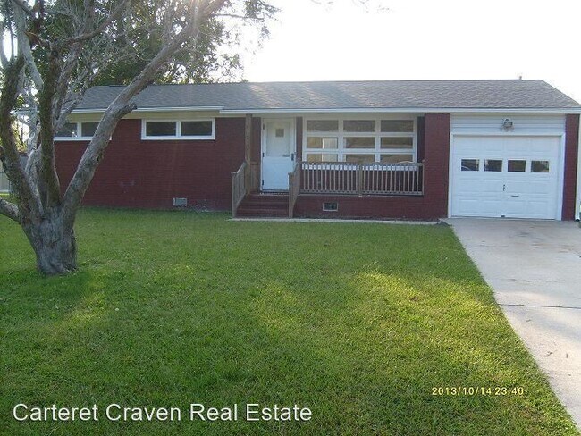 Primary Photo - 3 br, 1.5 bath House - 103 Forest View Dr