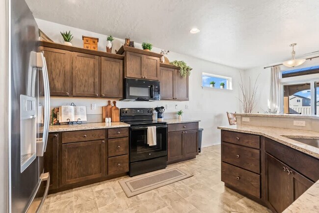 Building Photo - 3806 Winged Dove St