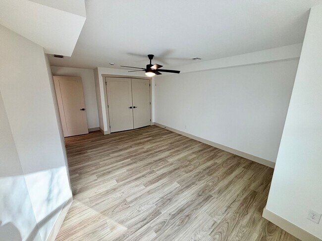 Building Photo - Newly Remodeled Home in the Heart of MHK!