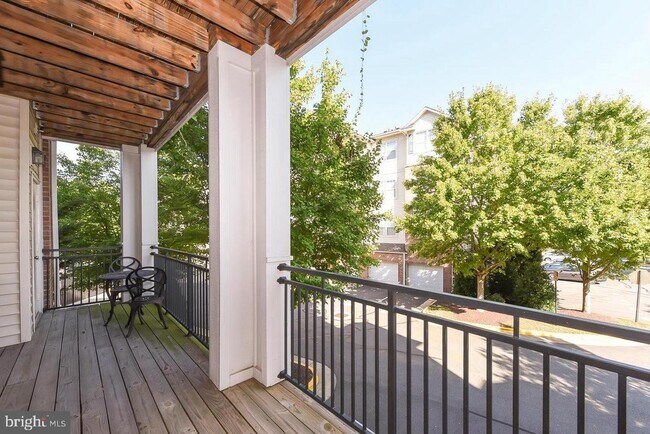 Building Photo - 12140 Garden Grove Cir