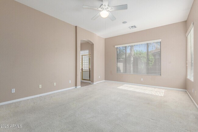 Building Photo - 3519 E Bridgeport Pkwy