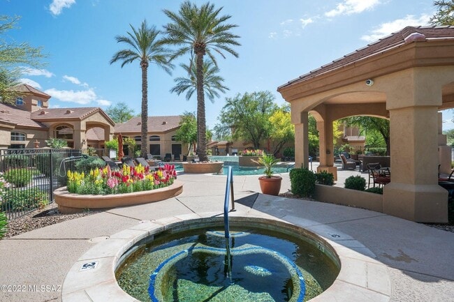 Building Photo - FURNISHED 2 BED/2 BA CONDO AT SUNRISE & KOLB!  AVAILABLE FOR SELF VIEWING!