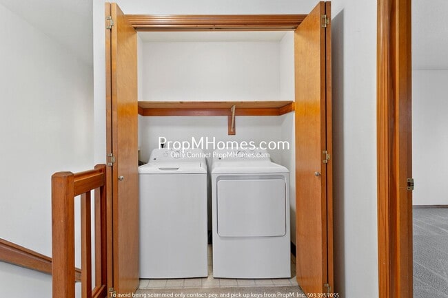 Building Photo - Charming 3-Bedroom, 2.5-Bath Home in Aloha