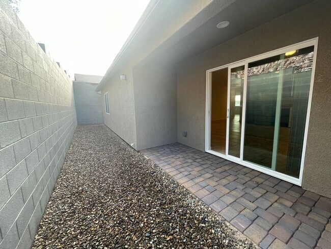 Building Photo - 8049 E Long Mesa Dr