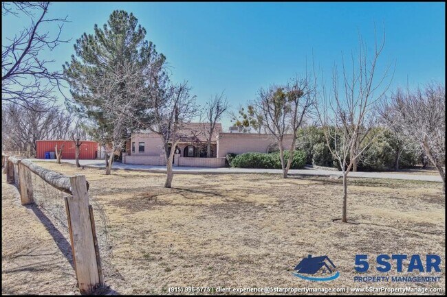 Building Photo - 3 bedroom in El Paso TX 79932