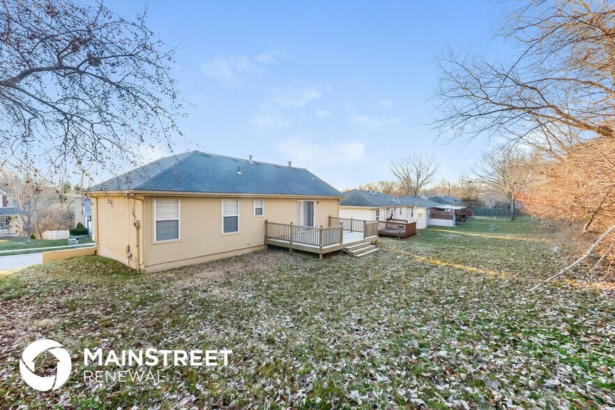 Building Photo - 1630 S Whitney Dr