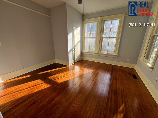 Building Photo - 1401 Cumberland St